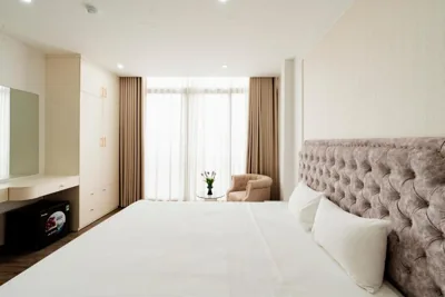 Chambre double Deluxe avec balcon — The Serenity Hanoi